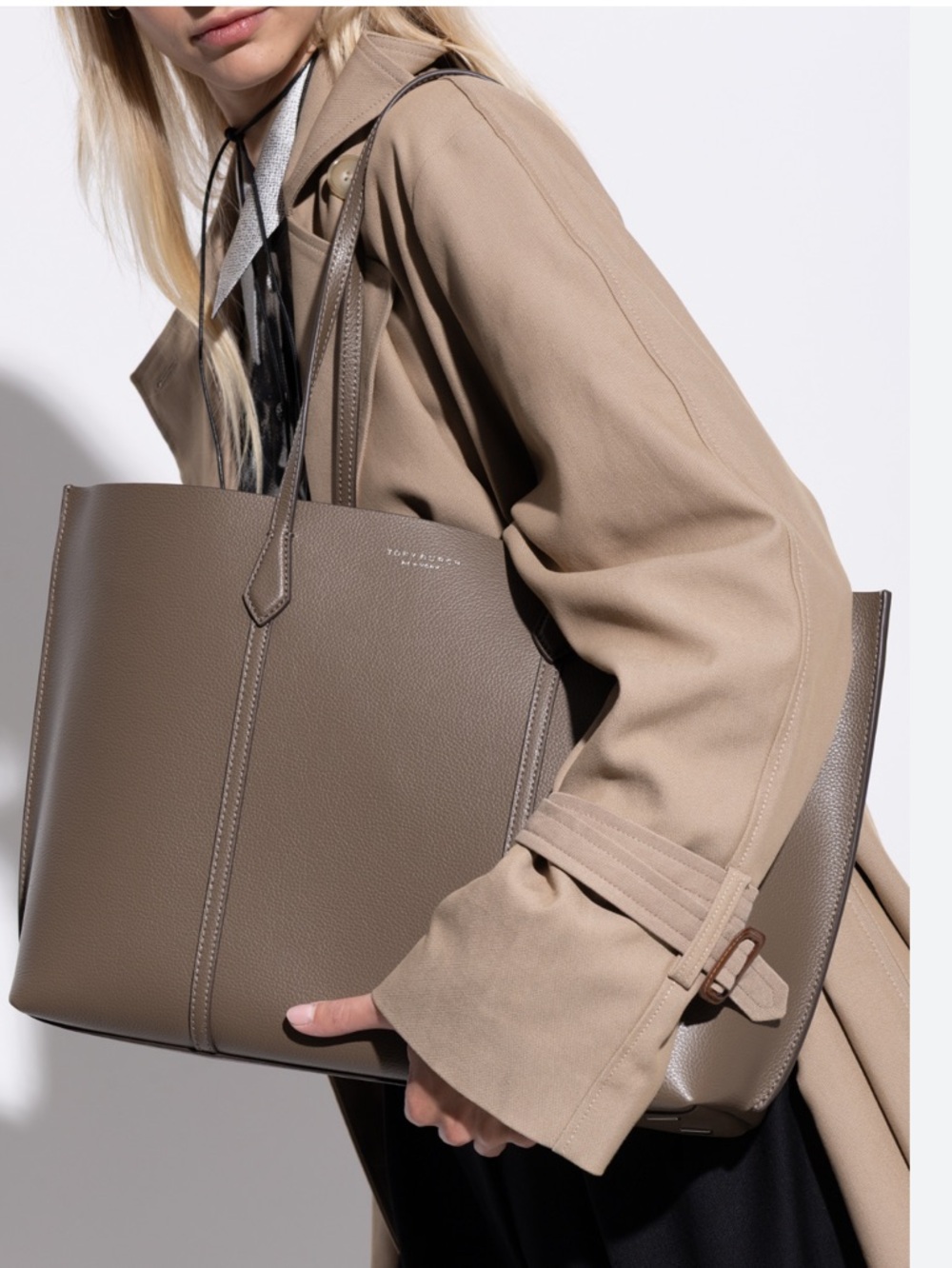 Tory Burch Taupe Leather Perry Tote - Picture 4 of 16